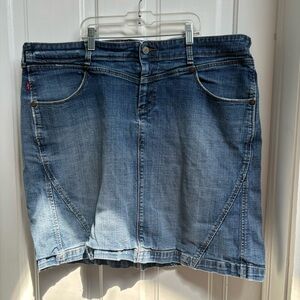 WOMENS Levi's Light Blue Denim Skirt Plus Size 20
